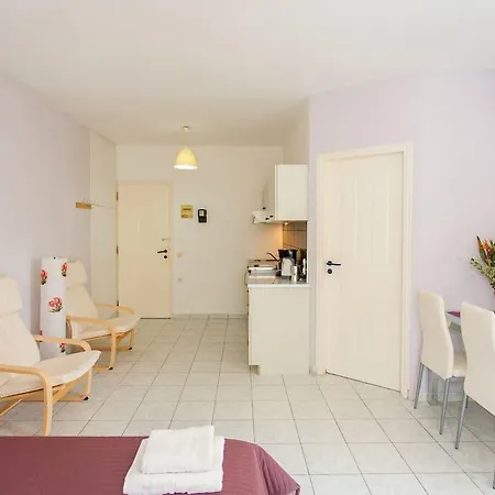Halepa Apartments Ханья Экстерьер фото